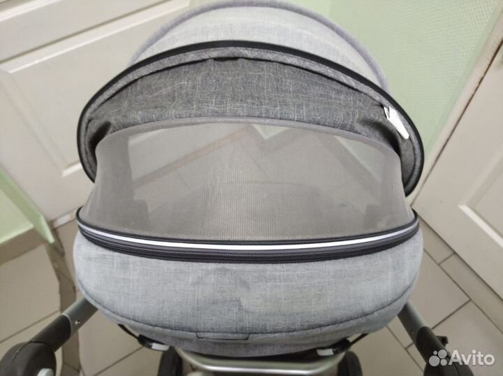 Прогулочная коляска stokke