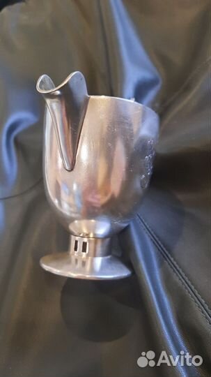 Молочник соусник, серебро 84 пр