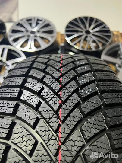Bridgestone Blizzak LM-005 215/65 R16 102H