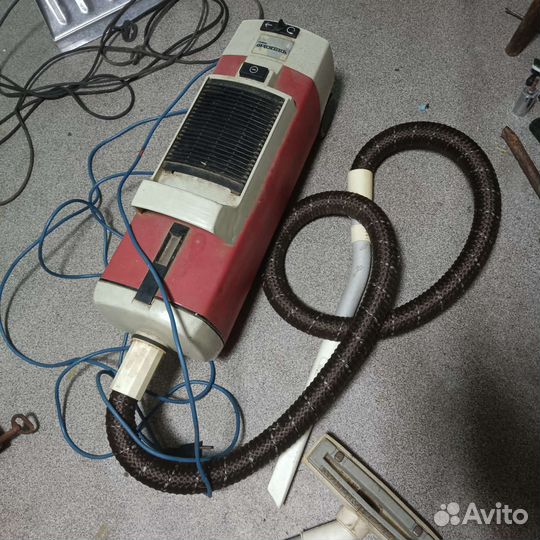 Пылесос чайка 10 советский