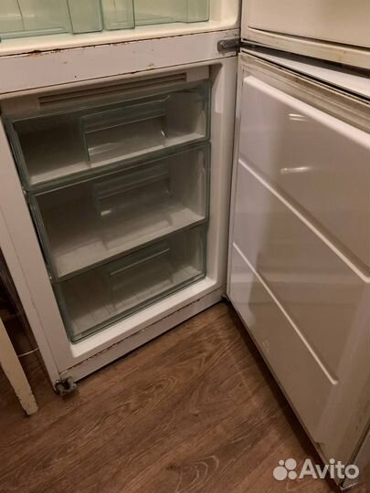 Холодильник Electrolux бу