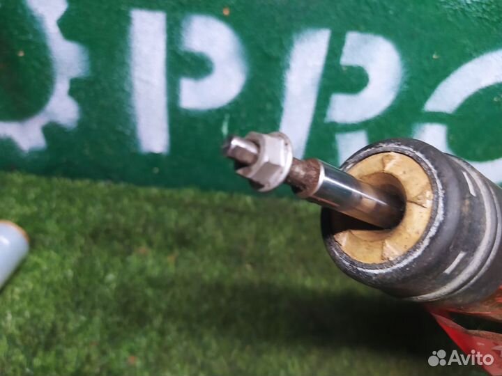 Амортизатор задний Ford Focus 3