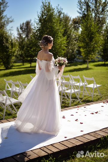 Свадебное платье