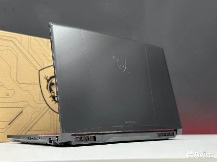 MSI Katana 17.3 144 Core i5 12450H RTX4060 8G DDR5