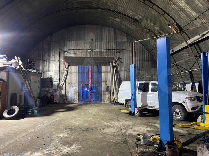 Машиноместо, 20 м²