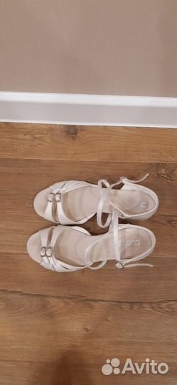 Бальные туфли для девочки