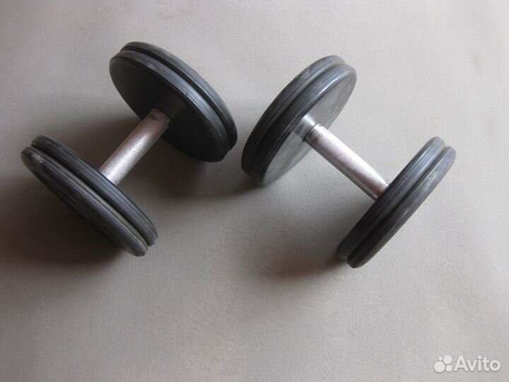 Продам гантели 2х19;17,3;27,2;16;17 обрезиненные