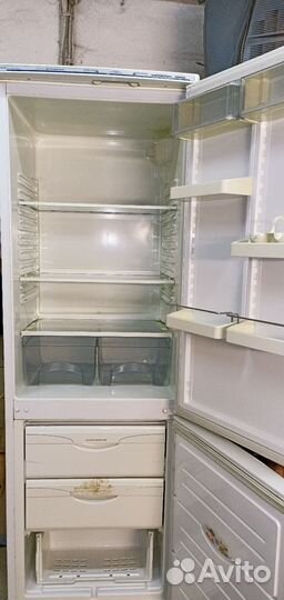 Холодильник 