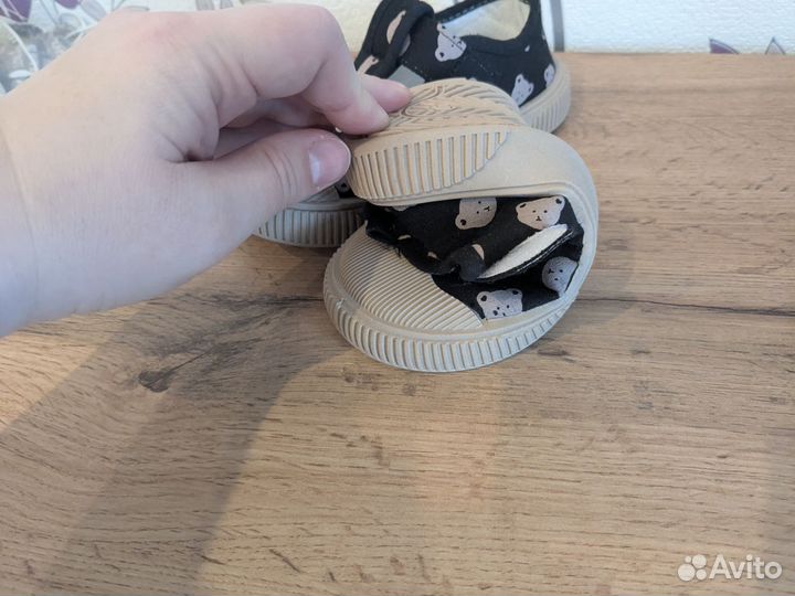 Кеды детские 27 размер новые