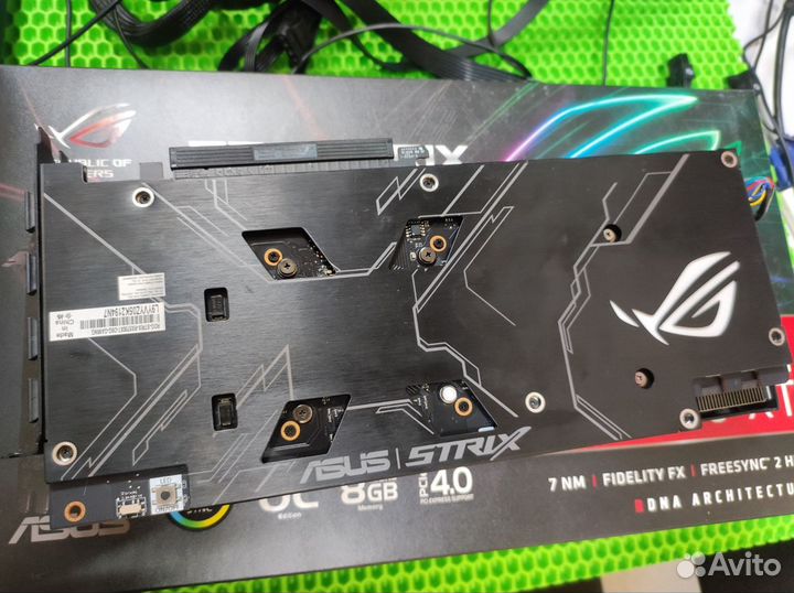 Asus RX 5700xt Rog Strix 8gb 256bit