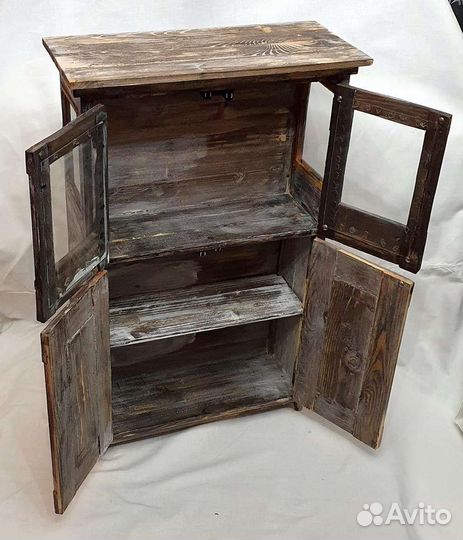 Старинный буфет