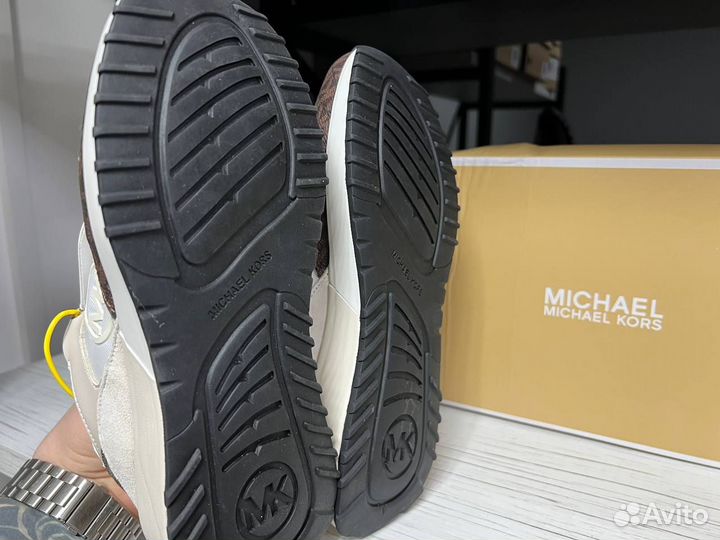 Кроссовки Michael Kors