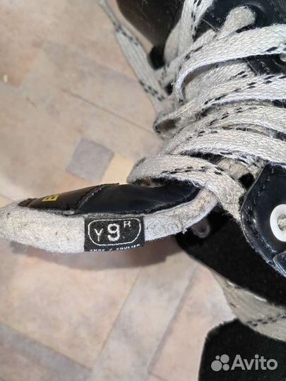 Хоккейные коньки bauer детские