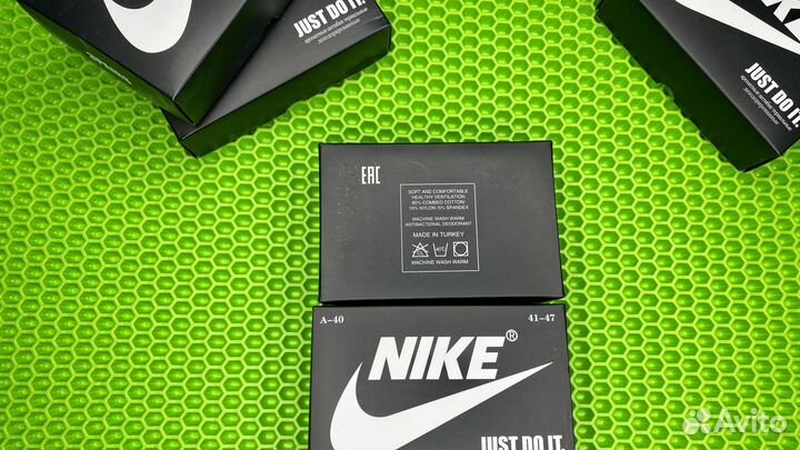 Носки мужские Nike белые подарочный комплект
