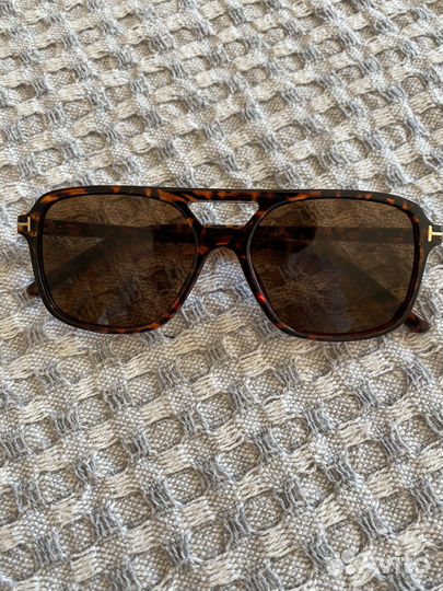 Солнцезащитные очки с поляризацией