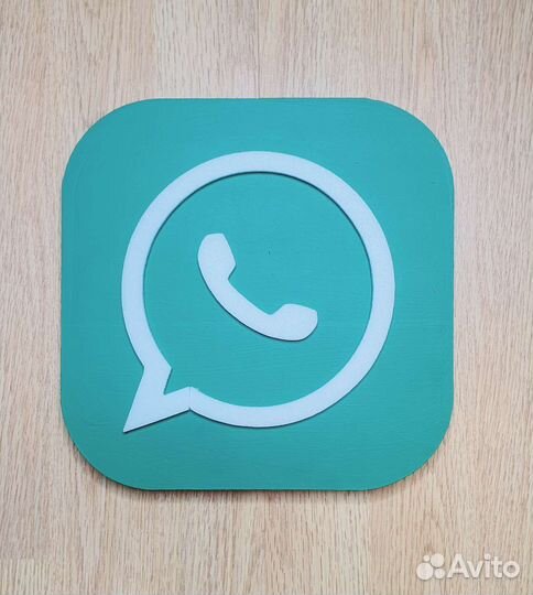 Логотипы социальных сетей из пенопласта