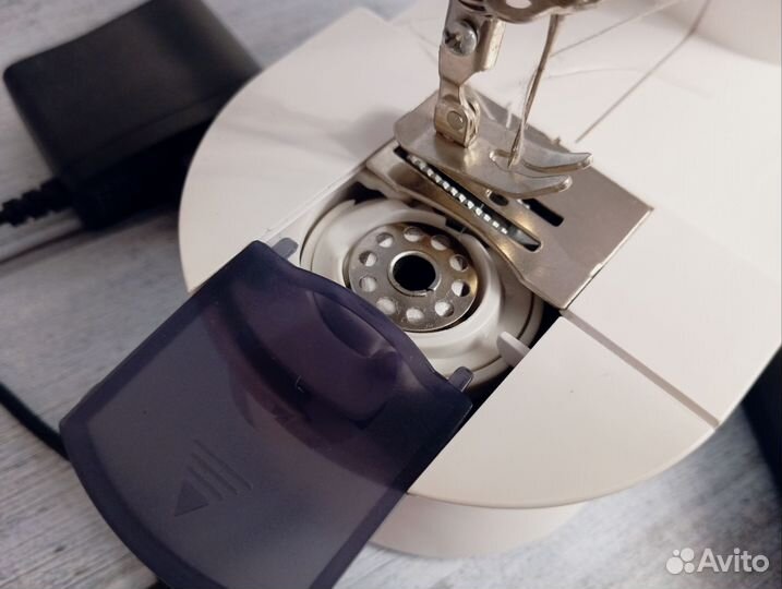 Швейная машина sм-202А mini