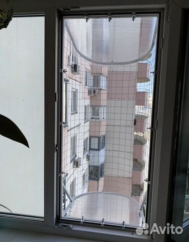 Балкончик для кошки / выгул для кота полукруглый