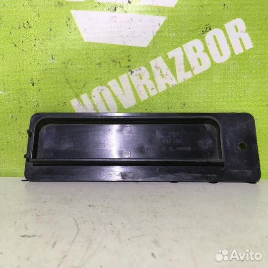 Накладка (кузов внутри) Фольксваген Транспортер