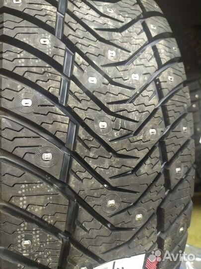Yokohama IceGuard Stud IG65 235/55 R19
