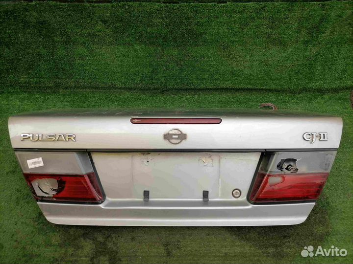 Крышка багажника Nissan Pulsar N15