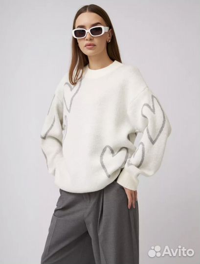 Свитер женский