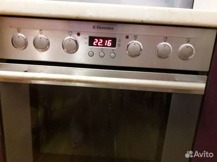 Плита электрическая стеклокерамика с духовкой