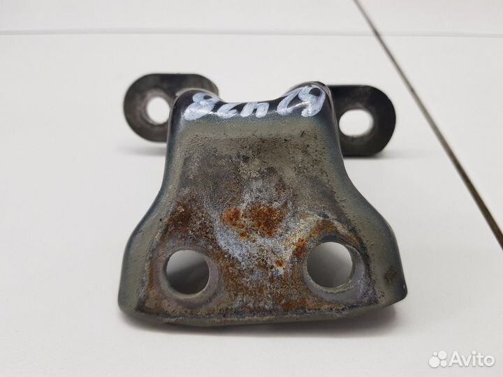 Петля двери передняя левая нижняя (Changan CS35)