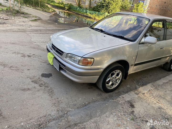 Toyota Corolla 1.6 AT, 1996, 390 000 км