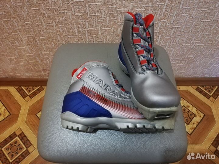 Лыжные ботинки Marax (размер 34)