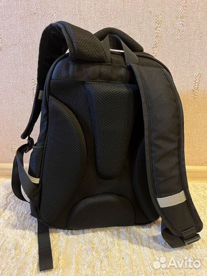 Рюкзак школьный