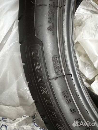 Windforce Catchfors UHP 275/40 R20 106Z