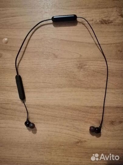 Беспроводные наушники soni wi-300