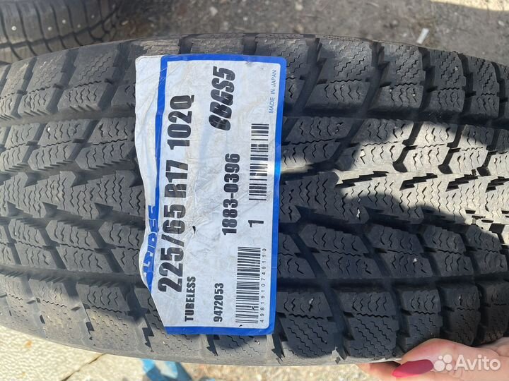 Toyo Winter Tranpath S1 225/65 R17