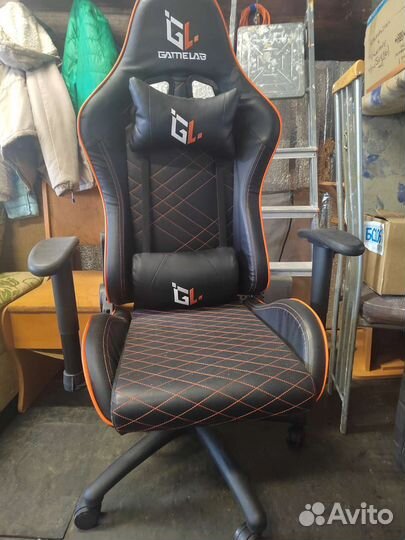 Компьютерный стул