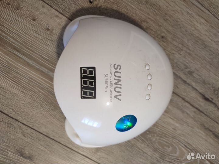 Маникрная лампа