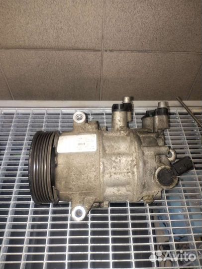Компрессор кондиционера vwag 500820803E