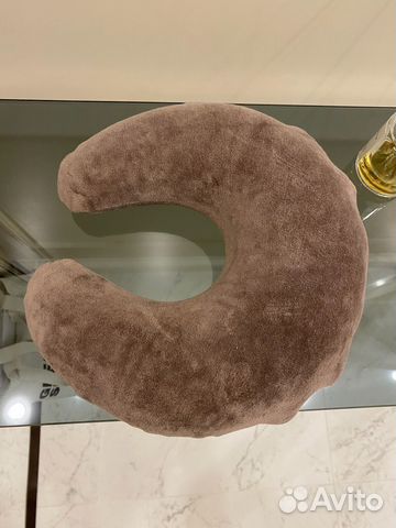 Подушка для путешествий