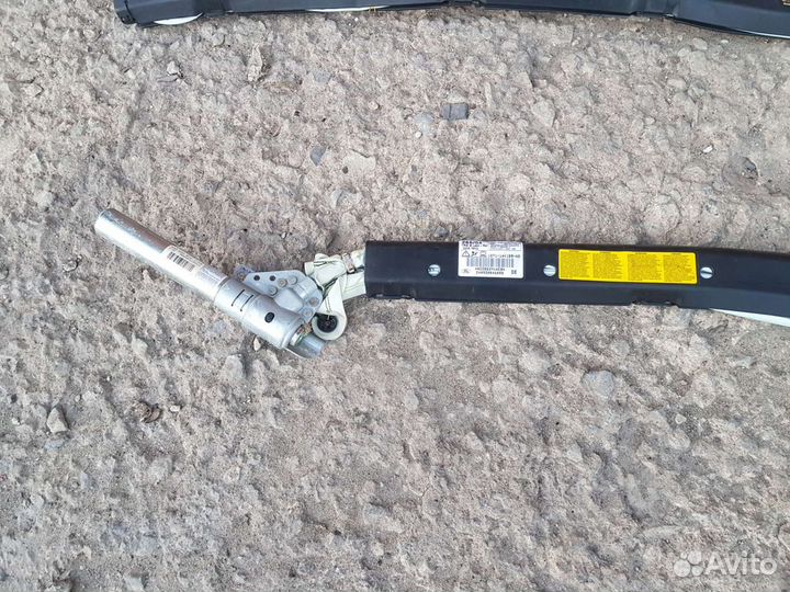 Шторка правая Ford mondeo 3