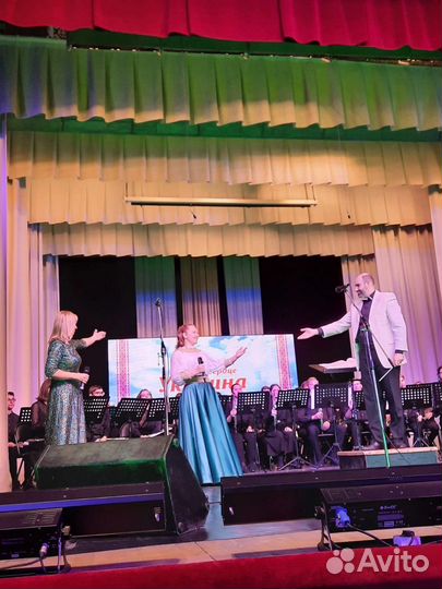 Педагог по вокалу и сценической речи