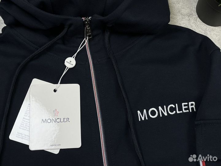 Спортивный костюм Moncler