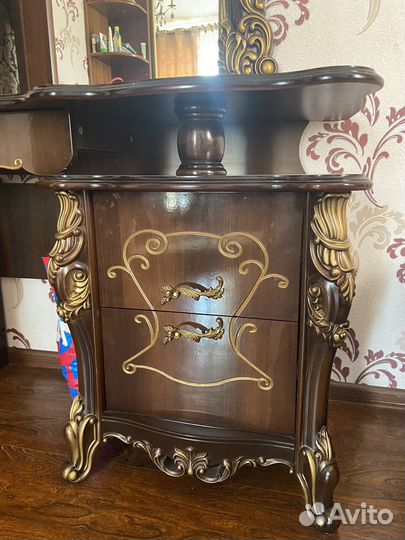 Трюмо трельяж с зеркалом