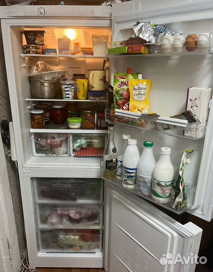 Продаю холодильник