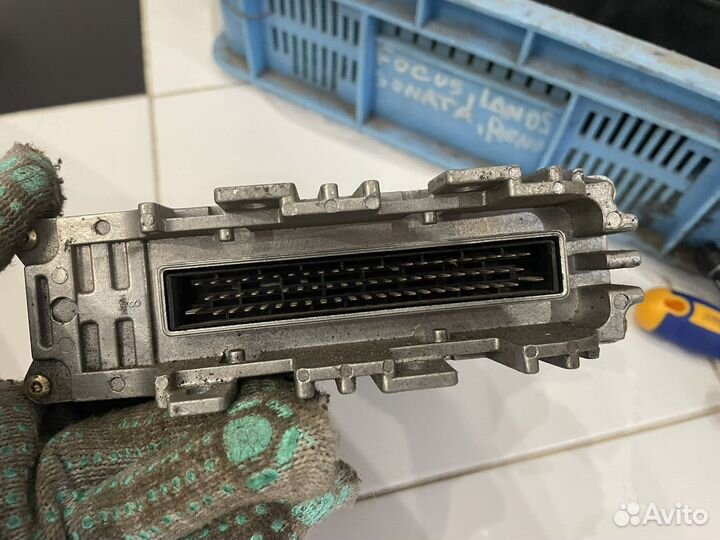 Блок управления двигателем 1.6 Volkswagen Golf 3