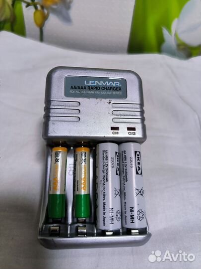 Зарядное устройство для аккумуляторных батареек