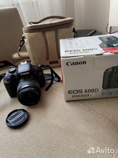 Зеркальный фотоаппарат