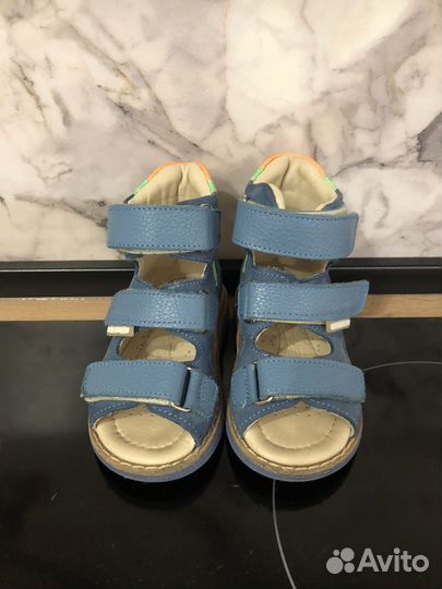 Сандалии детские для мальчика 21