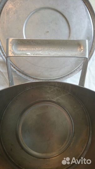 Кастрюля из нержавеющей стали