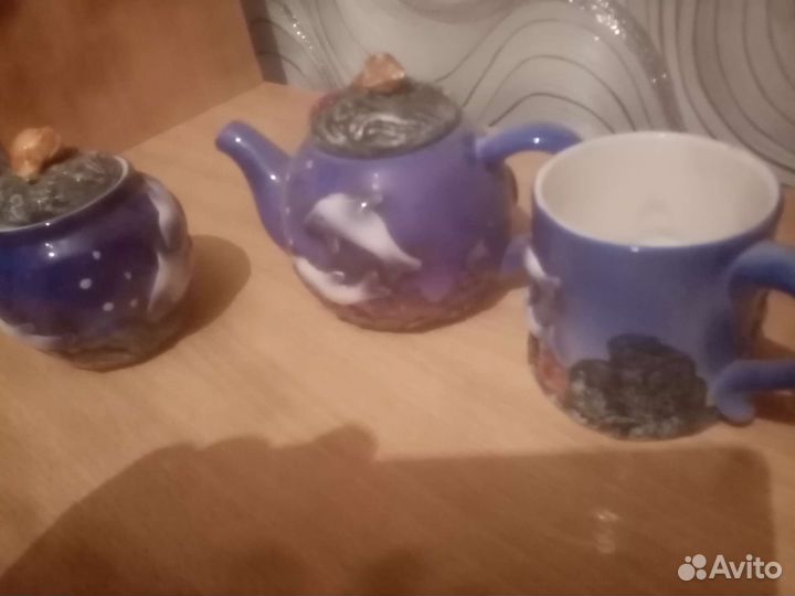 Заварочный чайник, сахарница, кружка