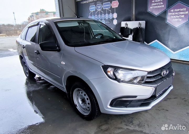 LADA Granta 1.6 МТ, 2021, 55 000 км